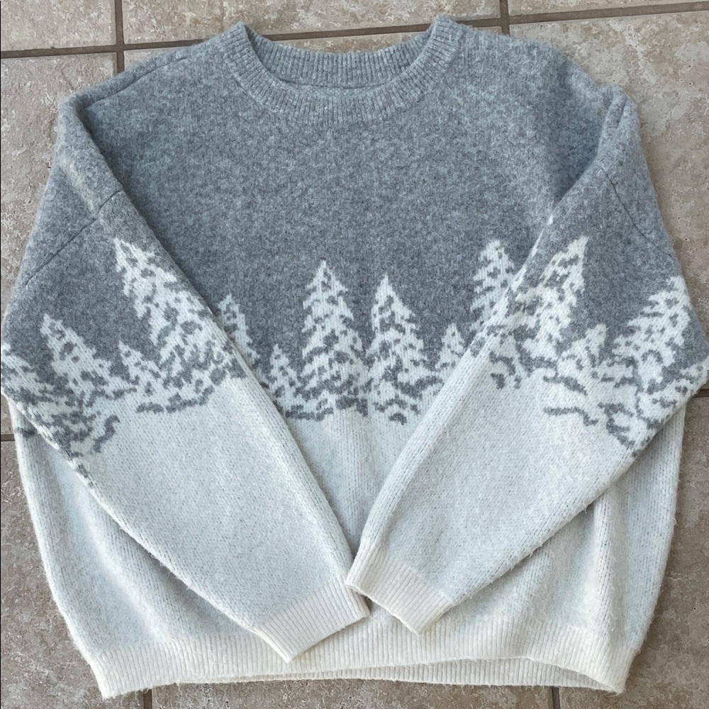 LOFT Heather Gray and Ivory Tree Sweater
